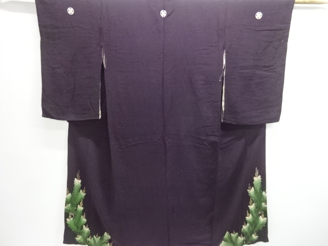 JAPANESE KIMONO / ANTIQUE KIMONO / SILK / CHIRIMEN / EMBROIDERY / PINE